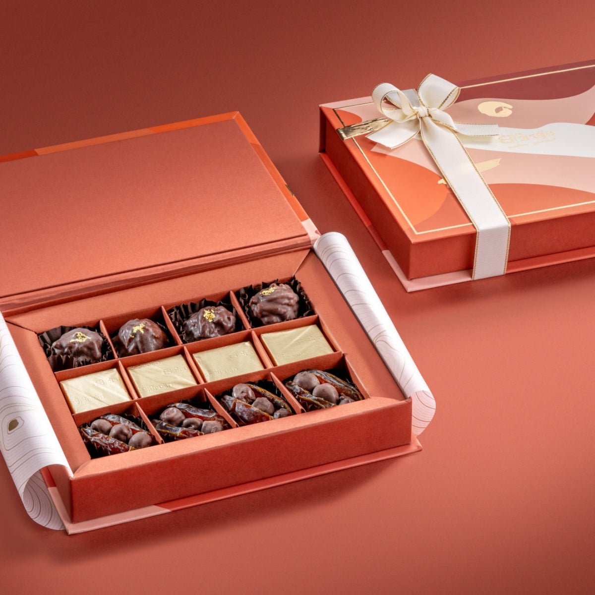 Luxury Chocolate Box (356g) – 24K almond rocks, dark chocolate with nuts, and stuffed dates in Stories of Bruijn Edition.