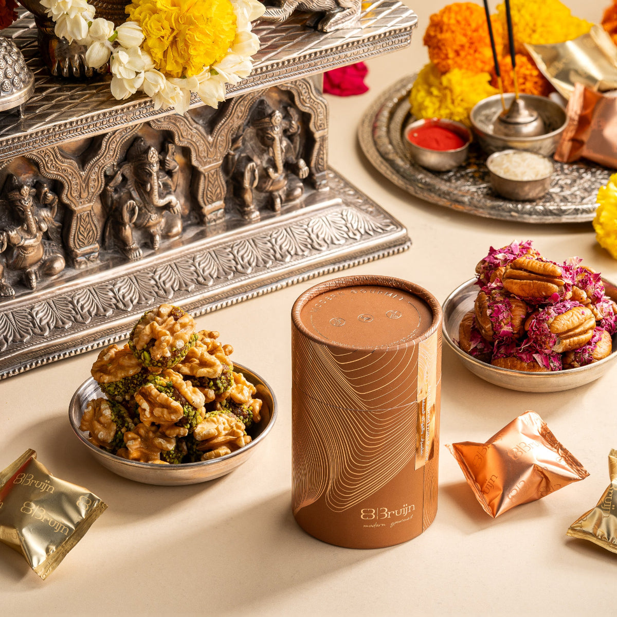 Walnut, Pecan & Dried Fruit Wholes | 6pcs