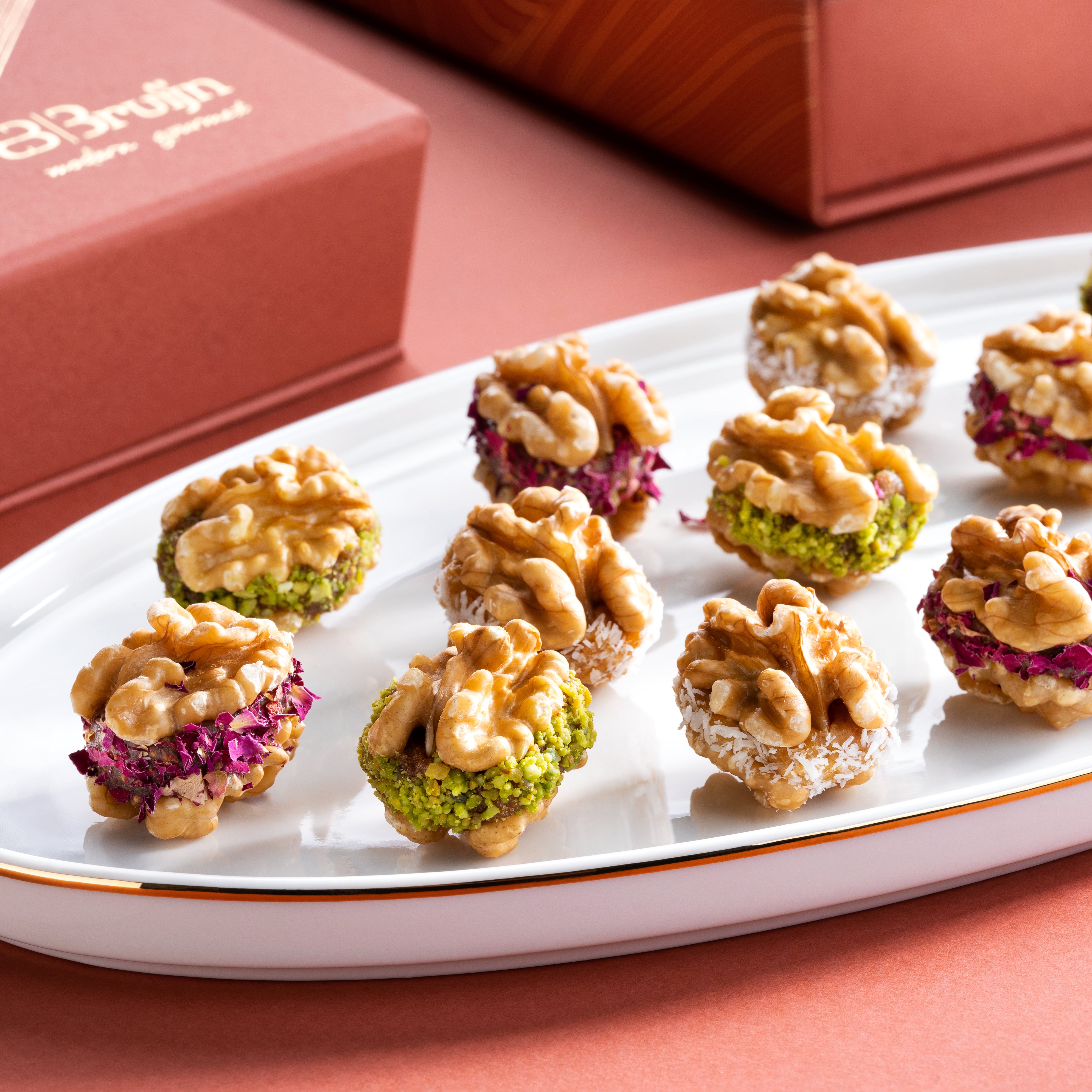 Walnut & Dried Fruit Wholes