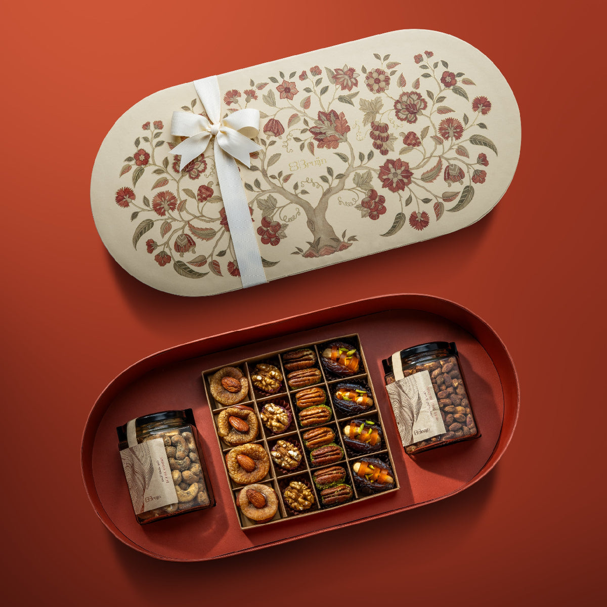 Nuts & dried fruits in a combination box